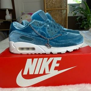Nike air max limited edition velvet teal size 8.5W